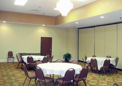 Quality Inn & Suites Muskogee Ανέσεις φωτογραφία