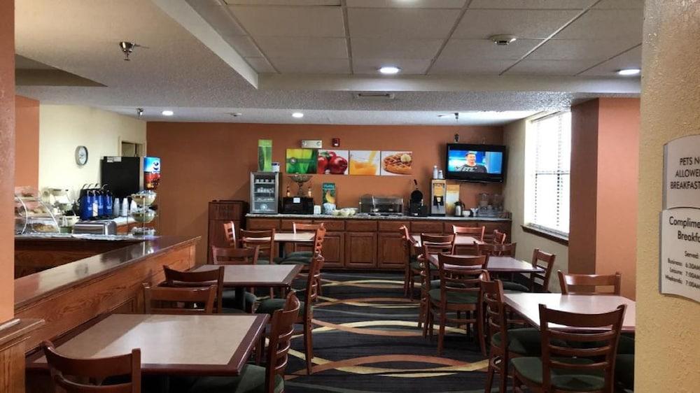 Quality Inn & Suites Muskogee Εξωτερικό φωτογραφία